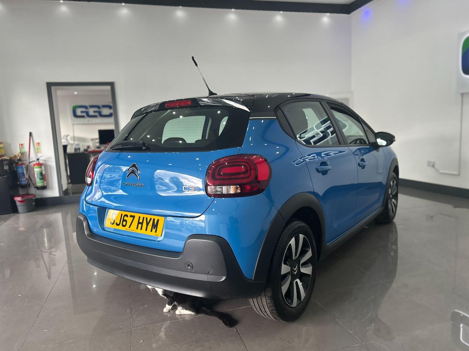 Used Citroen C3 2017 for sale - 76042023: Photo 14