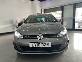 Used Volkswagen Golf 2016 for sale - 75905785: Photo
