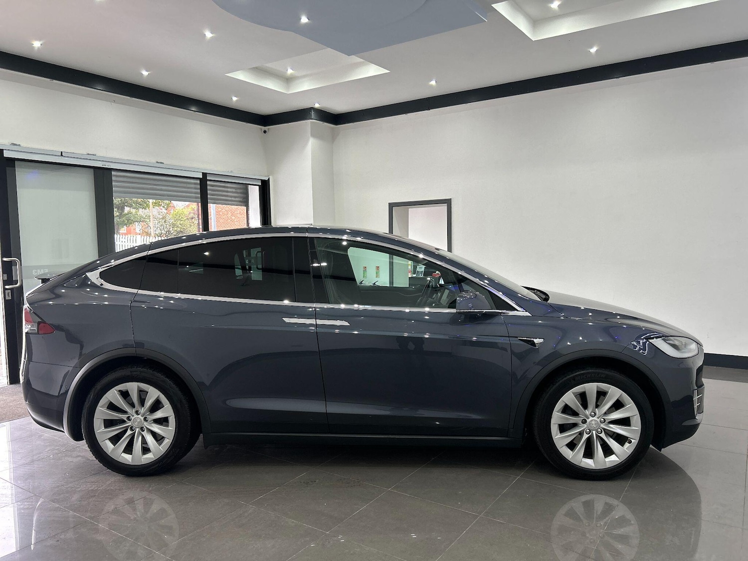 Used Tesla Model X 2020 for sale - 76121998: Photo 8
