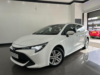 2020 (70) - 1.8 VVT-h Icon Tech Touring Sports CVT Euro 6 (s/s) 5dr