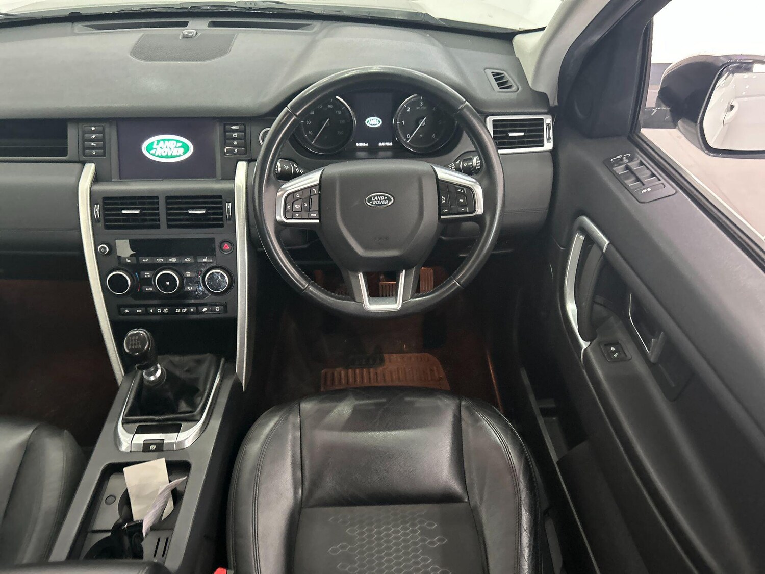 Used Land Rover Discovery Sport 2017 for sale - 75990091: Photo 13