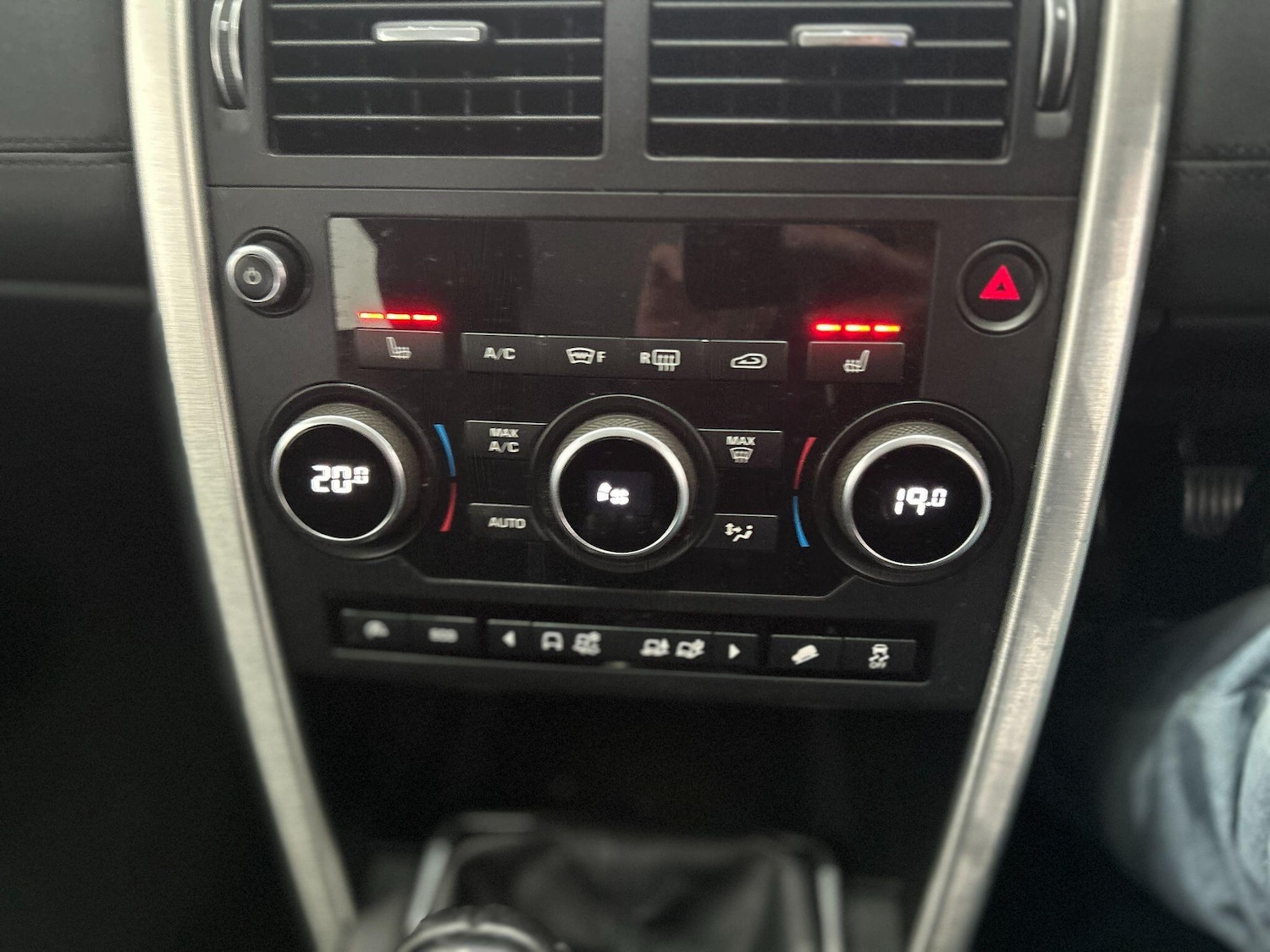 Used Land Rover Discovery Sport 2017 for sale - 75990091: Photo 28