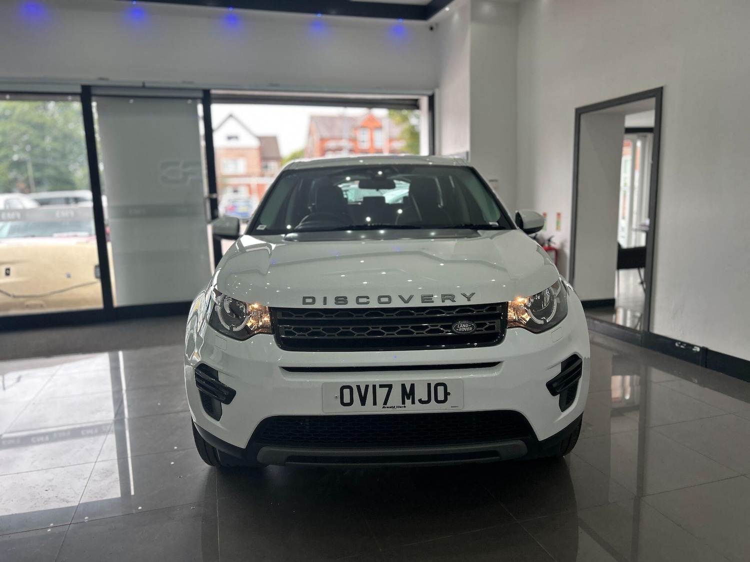 Used Land Rover Discovery Sport 2017 for sale - 75990091: Photo 3