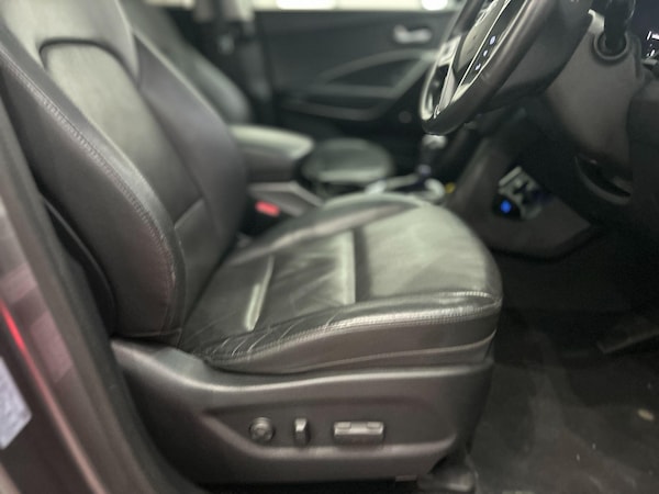 Used Hyundai Santa Fe 2015 for sale - 76188464: Photo 14