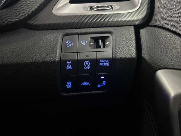 Used Hyundai Santa Fe 2015 for sale - 76188464: Photo 22