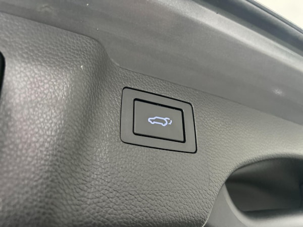 Used Hyundai Santa Fe 2015 for sale - 76188464: Photo 27