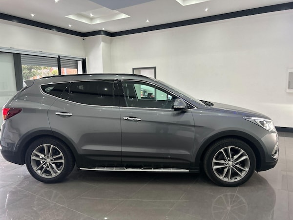 Used Hyundai Santa Fe 2015 for sale - 76188464: Photo 5