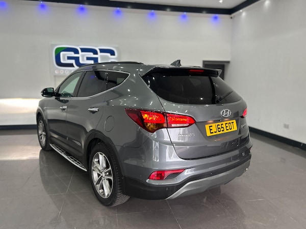 Used Hyundai Santa Fe 2015 for sale - 76188464: Photo 6
