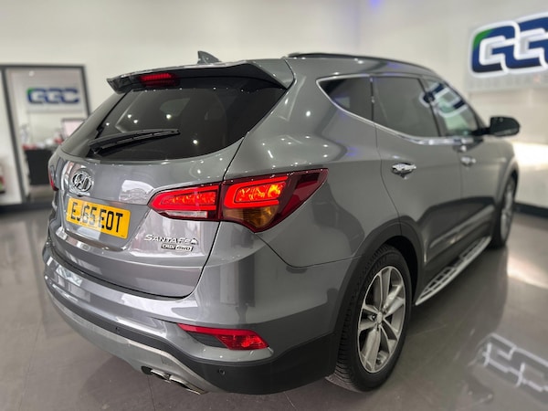 Used Hyundai Santa Fe 2015 for sale - 76188464: Photo 9