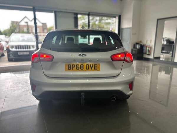 Used Ford Focus 2018 for sale - 76042642: Photo 12