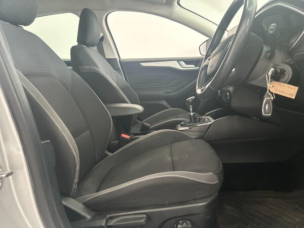 Used Ford Focus 2018 for sale - 76042642: Photo 15