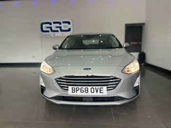 Used Ford Focus 2018 for sale - 76042642: Photo 3