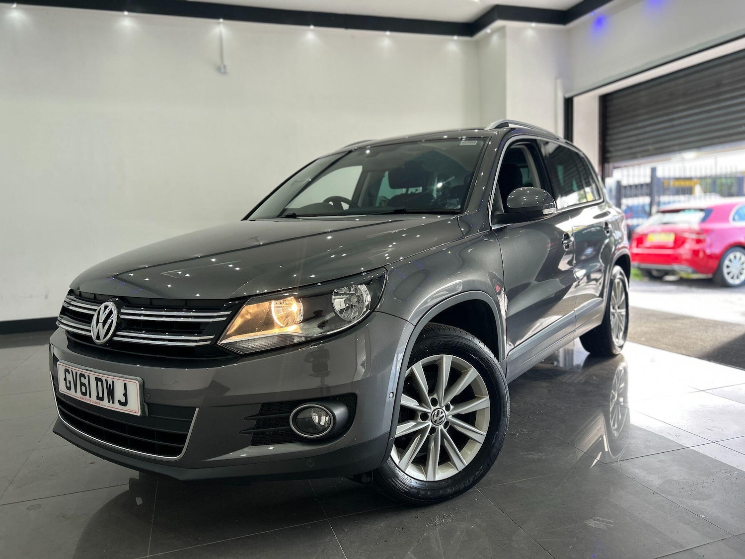 Used Volkswagen Tiguan 2012 for sale - 76083687: Photo 13