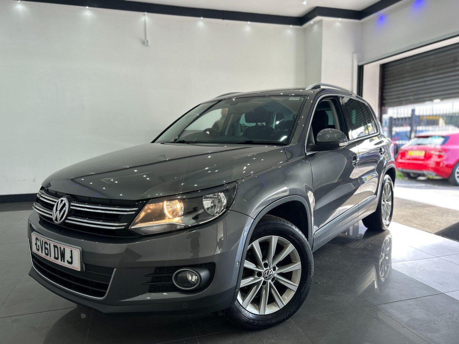 Used Volkswagen Tiguan 2012 for sale - 76083687: Photo 14