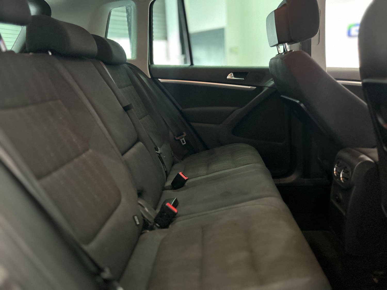 Used Volkswagen Tiguan 2012 for sale - 76083687: Photo 35