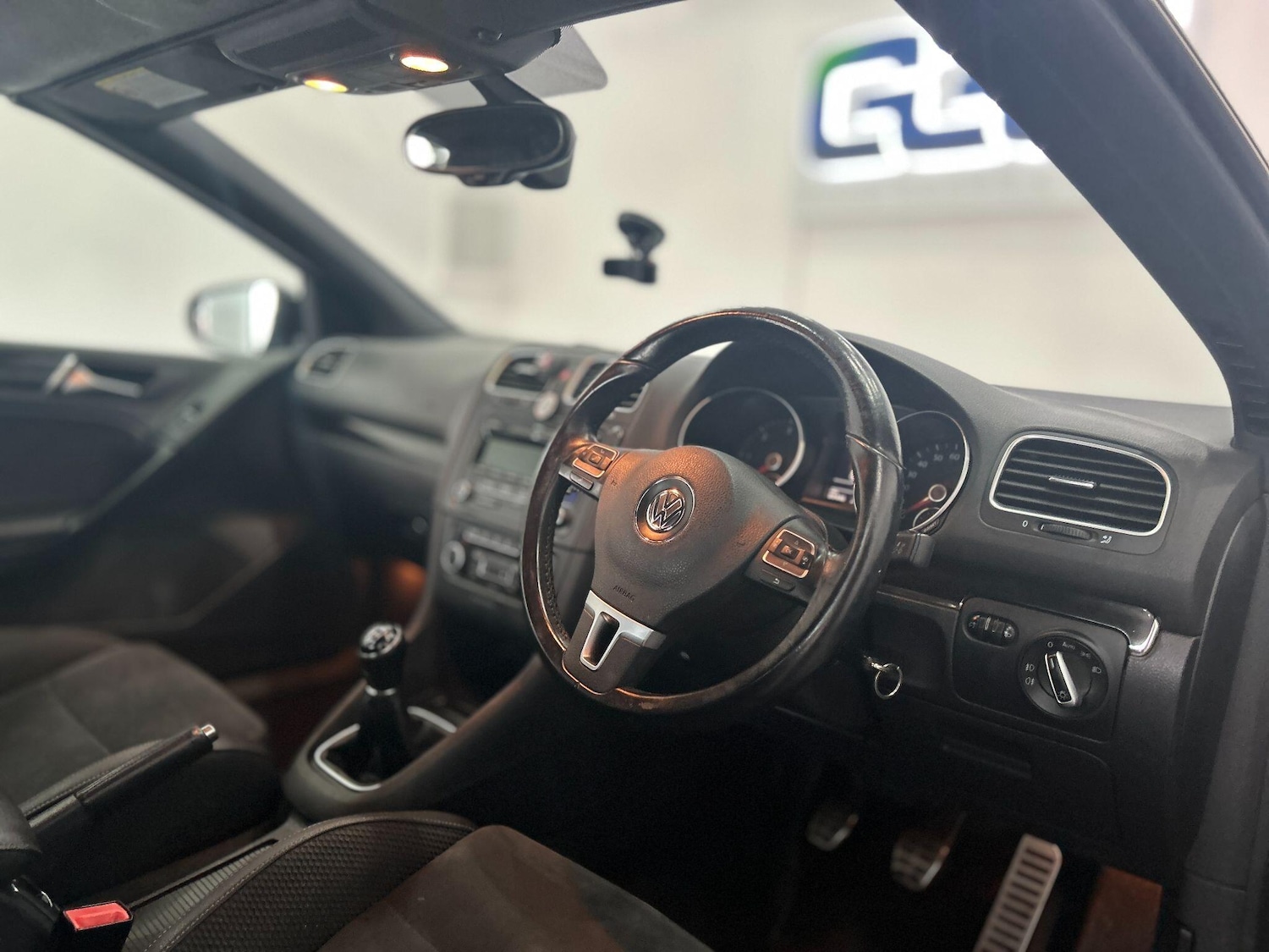Used Volkswagen Golf 2012 for sale - 76042812: Photo 20