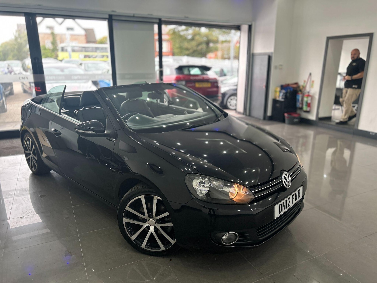 Used Volkswagen Golf 2012 for sale - 76042812: Photo 8