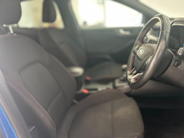 Used Ford Focus 2019 for sale - 76059274: Photo 16