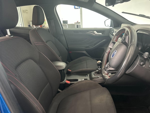 Used Ford Focus 2019 for sale - 76059274: Photo 17