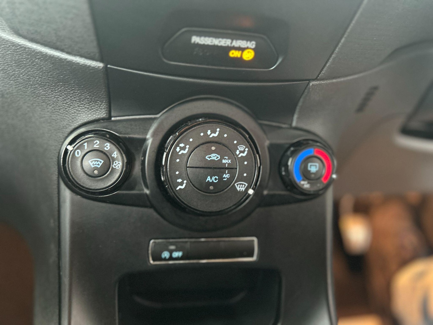 Used Ford Fiesta 2017 for sale - 76306189: Photo 7