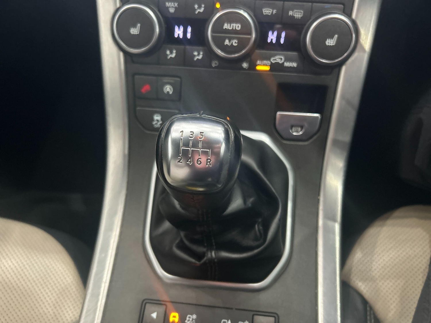 Used Land Rover Range Rover Evoque 2017 for sale - 75927763: Photo 12