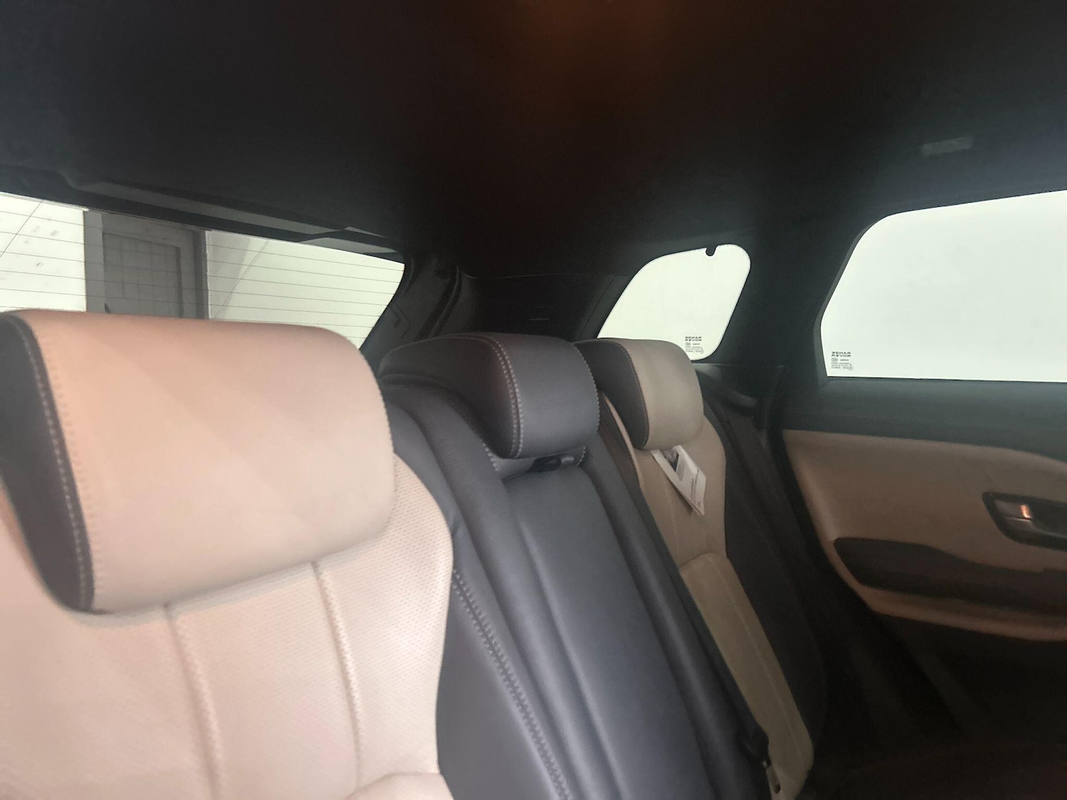 Used Land Rover Range Rover Evoque 2017 for sale - 75927763: Photo 17