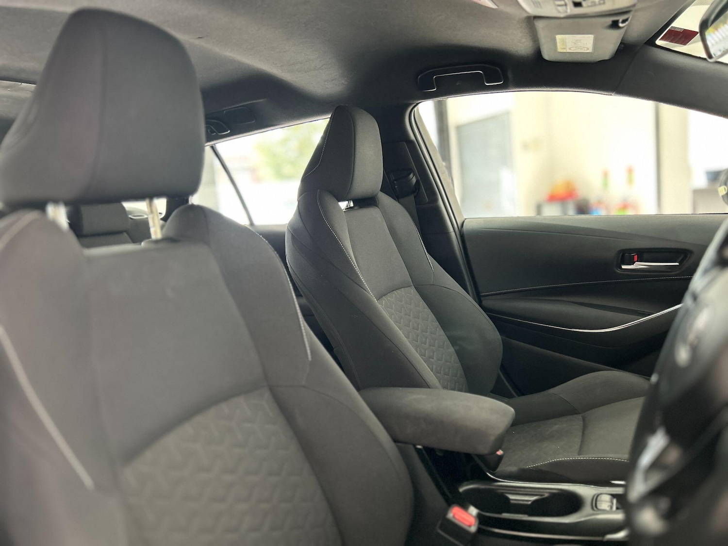 Used Toyota Corolla 2020 for sale - 76307696: Photo 19
