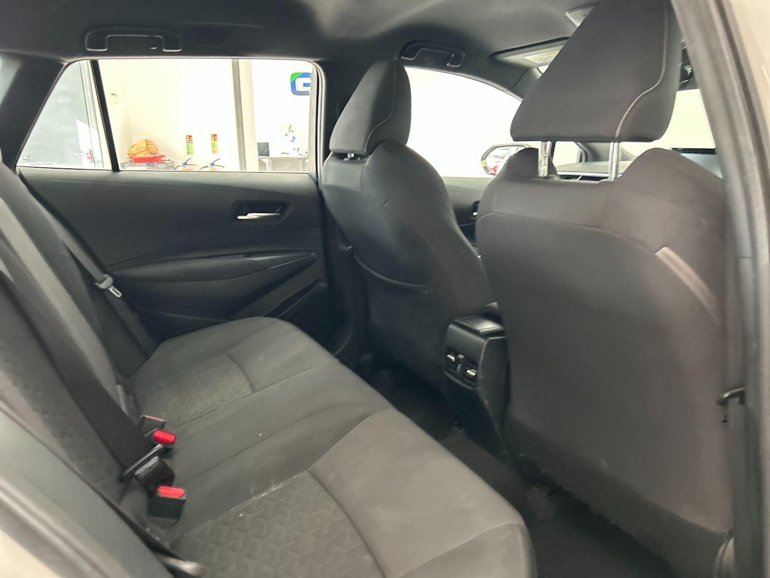Used Toyota Corolla 2020 for sale - 76307696: Photo 23