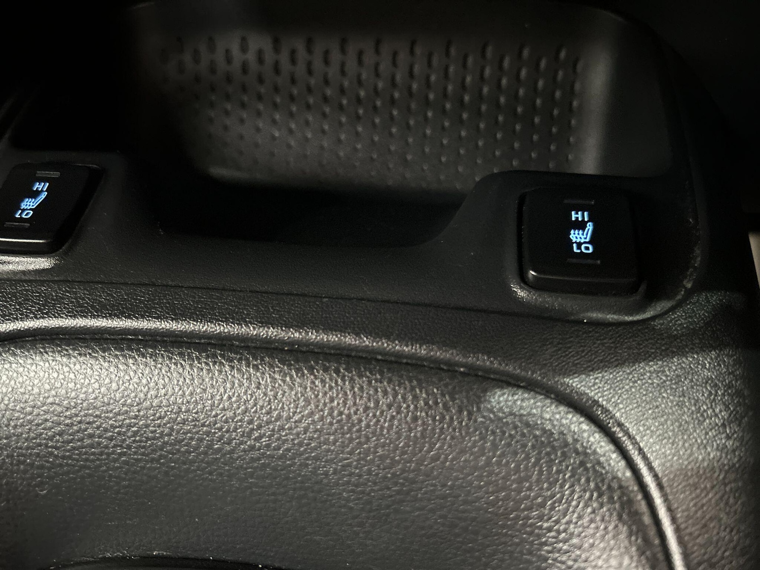 Used Toyota Corolla 2020 for sale - 76307696: Photo 28