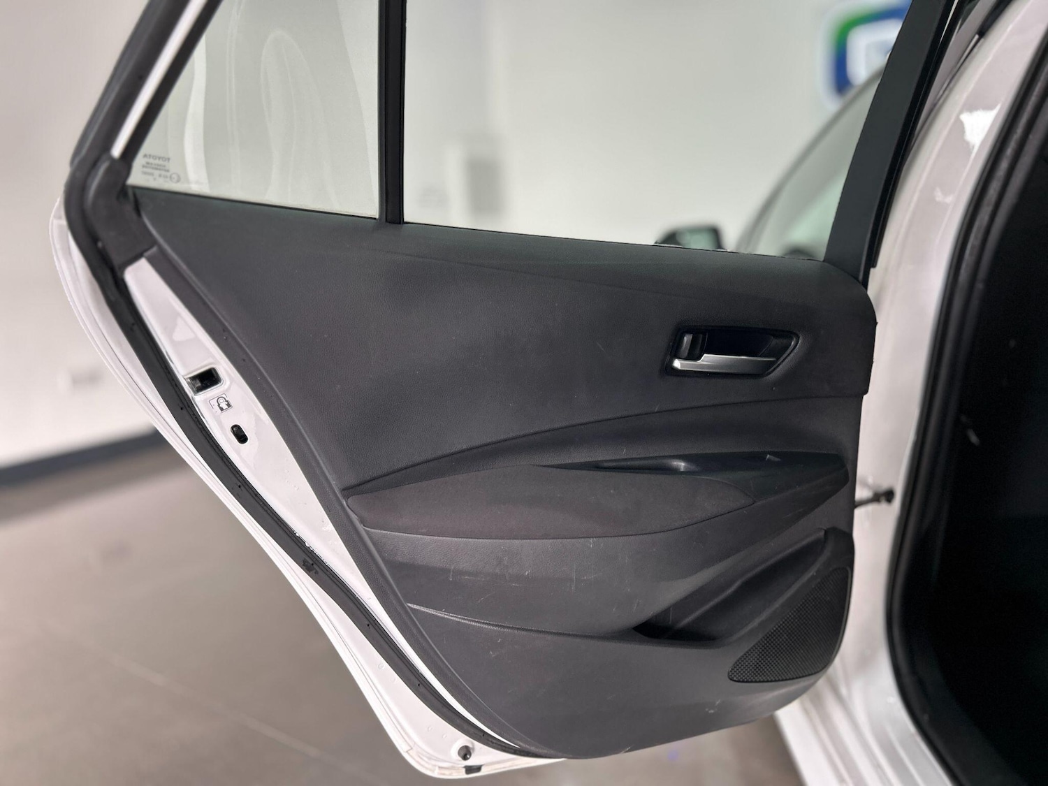 Used Toyota Corolla 2020 for sale - 76307696: Photo 39