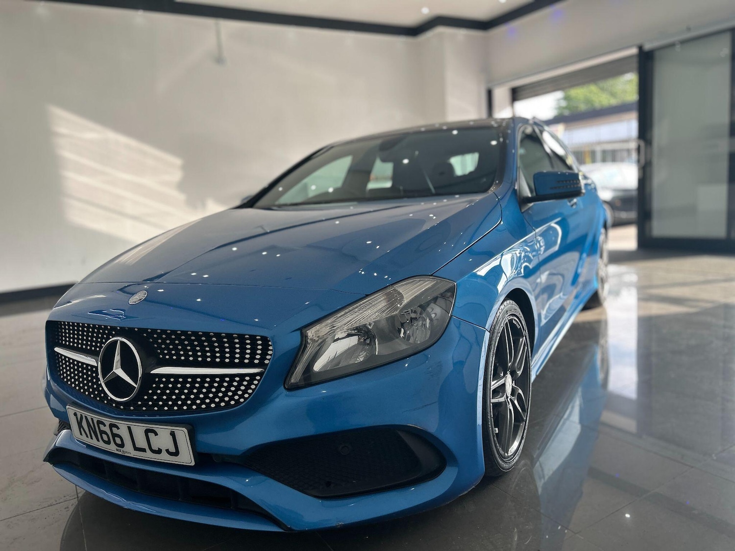 Used Mercedes-Benz A-Class 2016 for sale - 76083753: Photo 1
