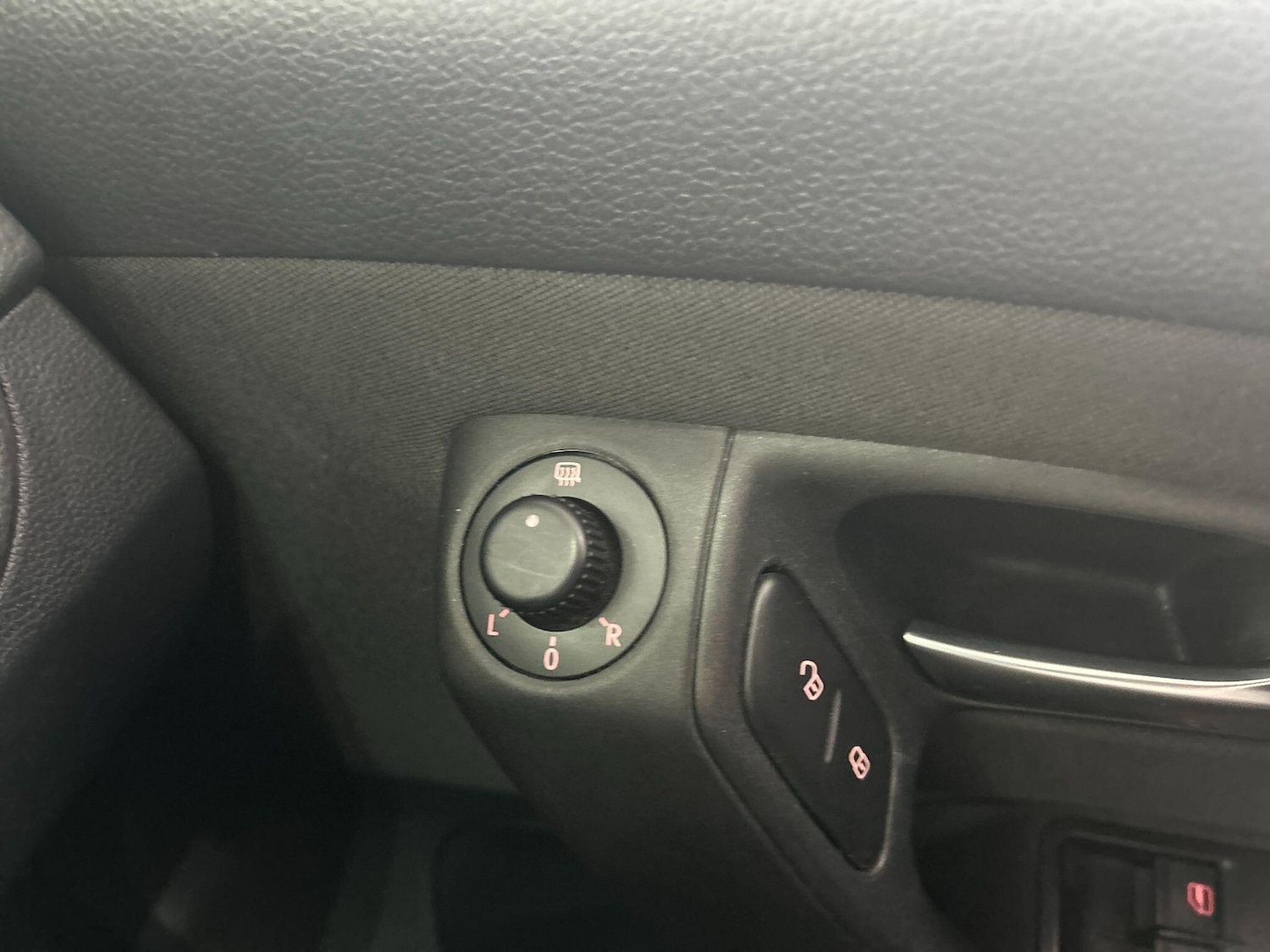 Used Volkswagen Polo 2013 for sale - 76349707: Photo 25