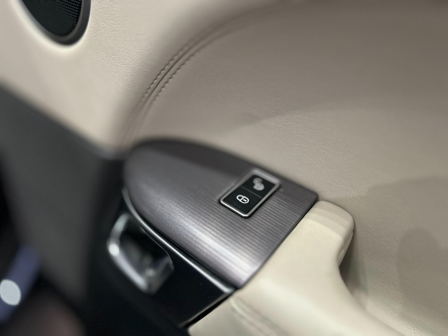 Used Land Rover Range Rover Sport 2015 for sale - 76349152: Photo 32