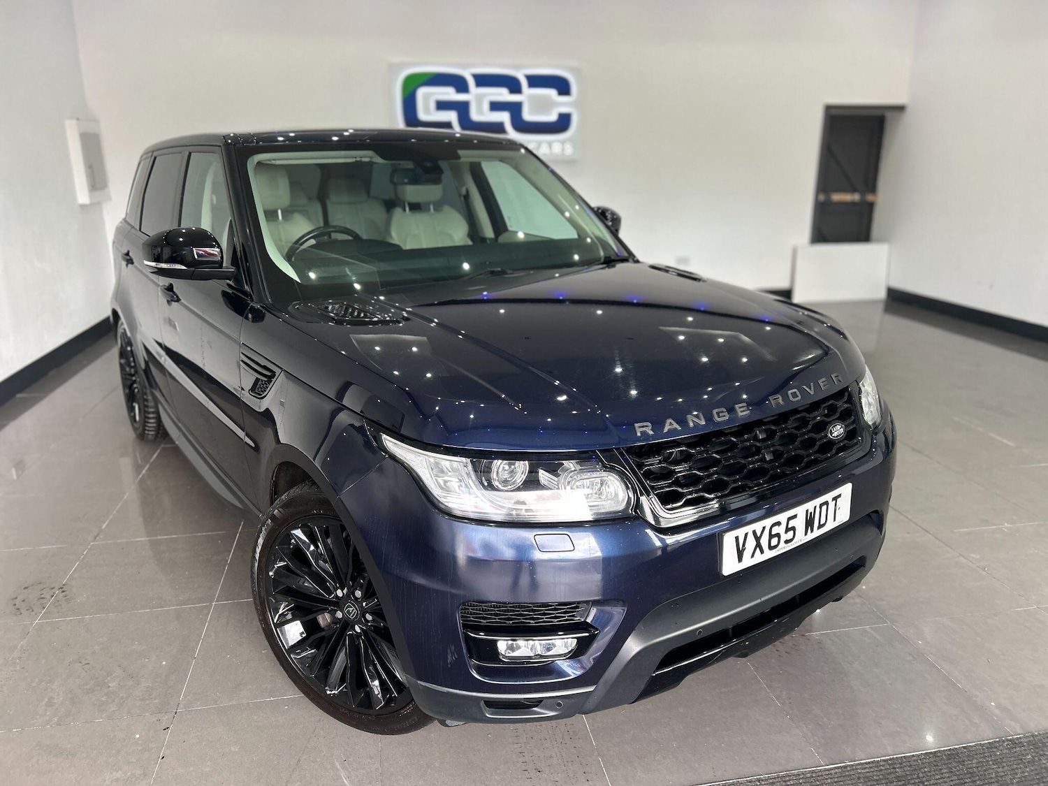 Used Land Rover Range Rover Sport 2015 for sale - 76349152: Photo 4