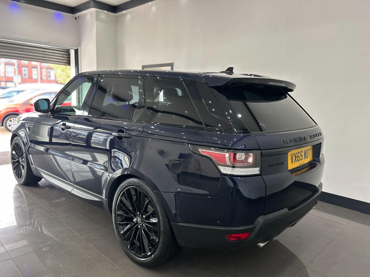 Used Land Rover Range Rover Sport 2015 for sale - 76349152: Photo 6