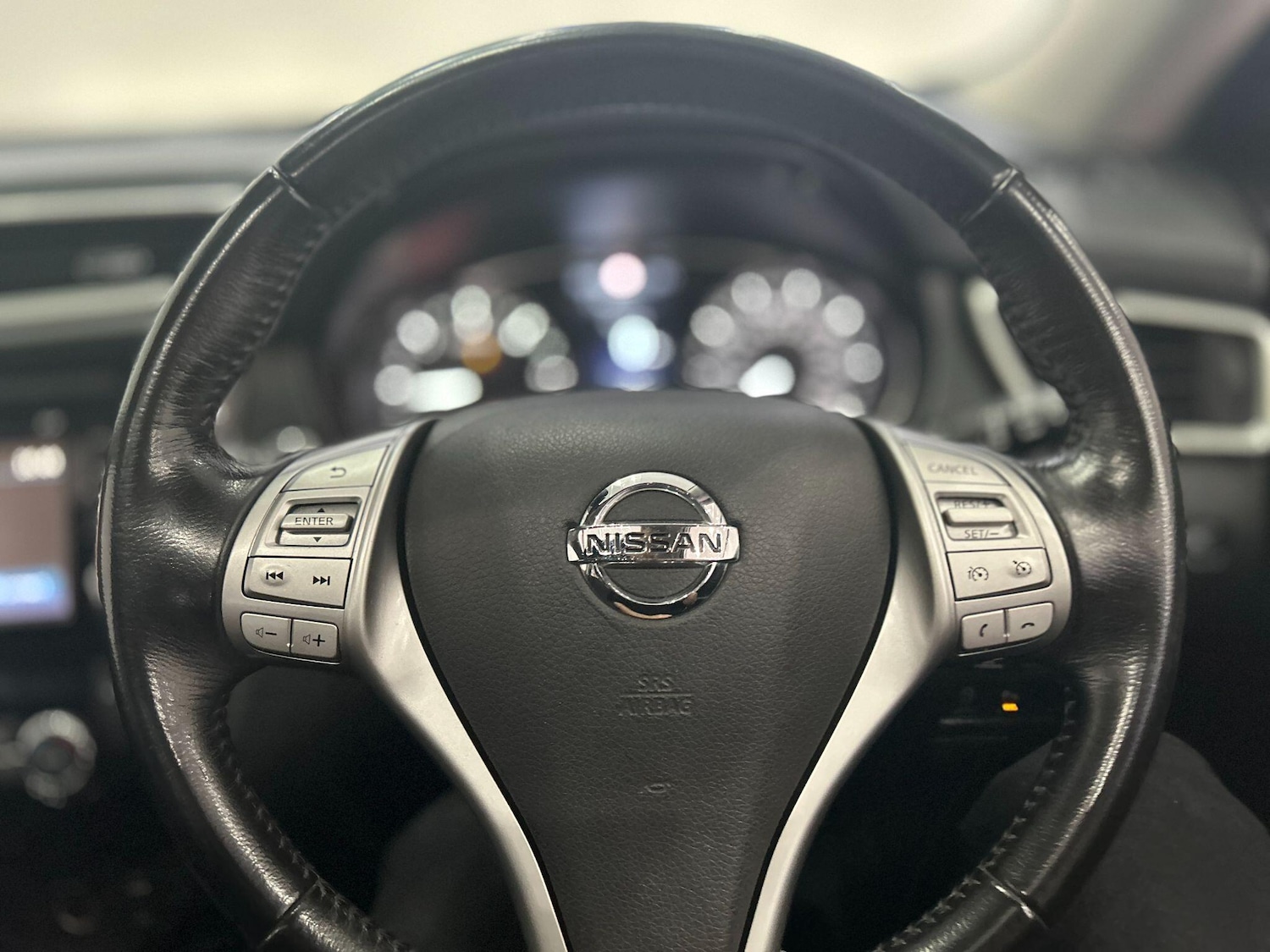 Used Nissan X-Trail 2017 for sale - 75927333: Photo 40