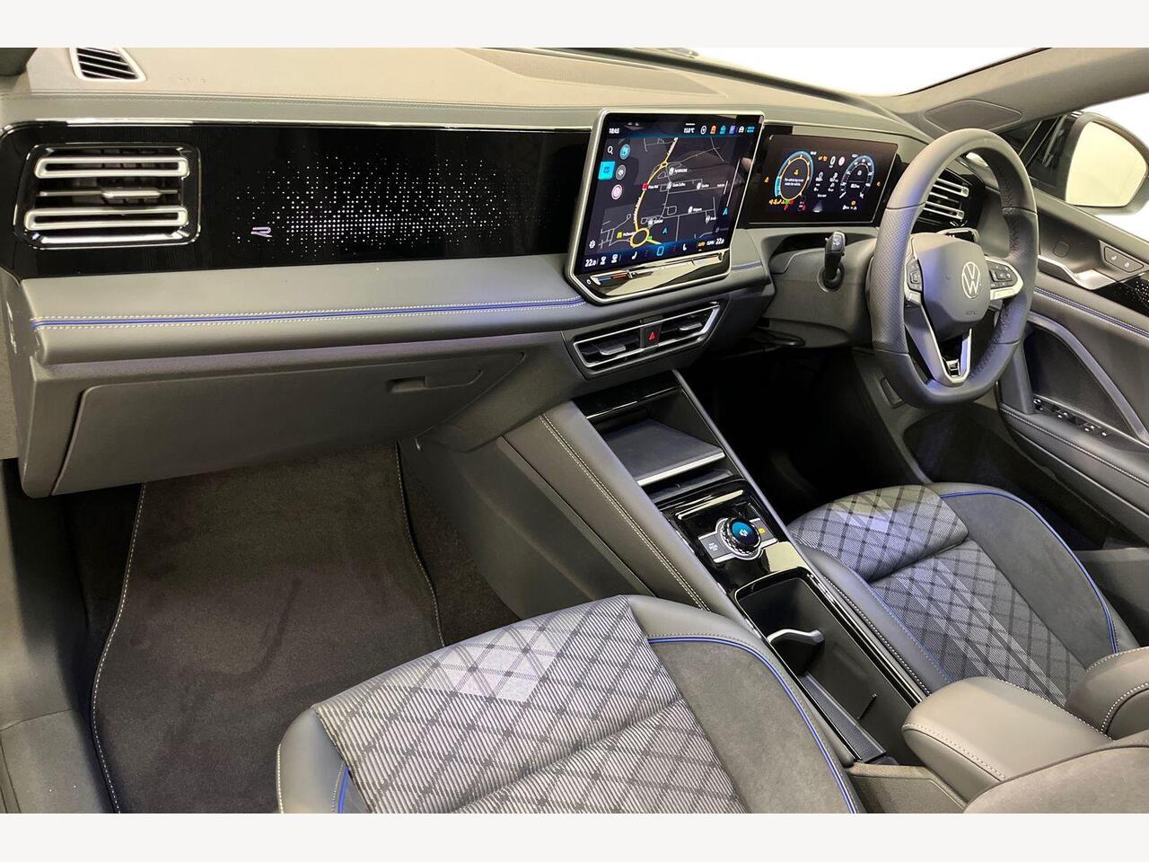 Used Volkswagen Tiguan 2025 for sale - 77032476: Photo 2