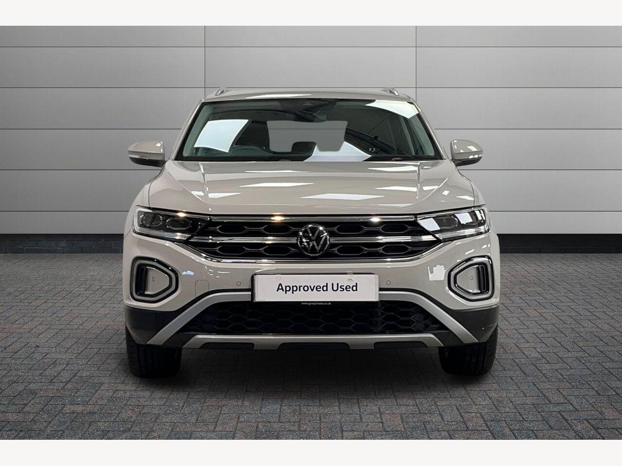 Used Volkswagen T-Roc 2023 for sale - 76676114: Photo 9