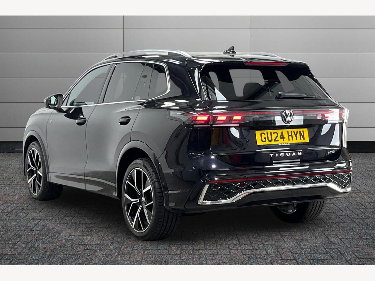 Used Volkswagen Tiguan 2024 for sale - 77673417: Photo 3