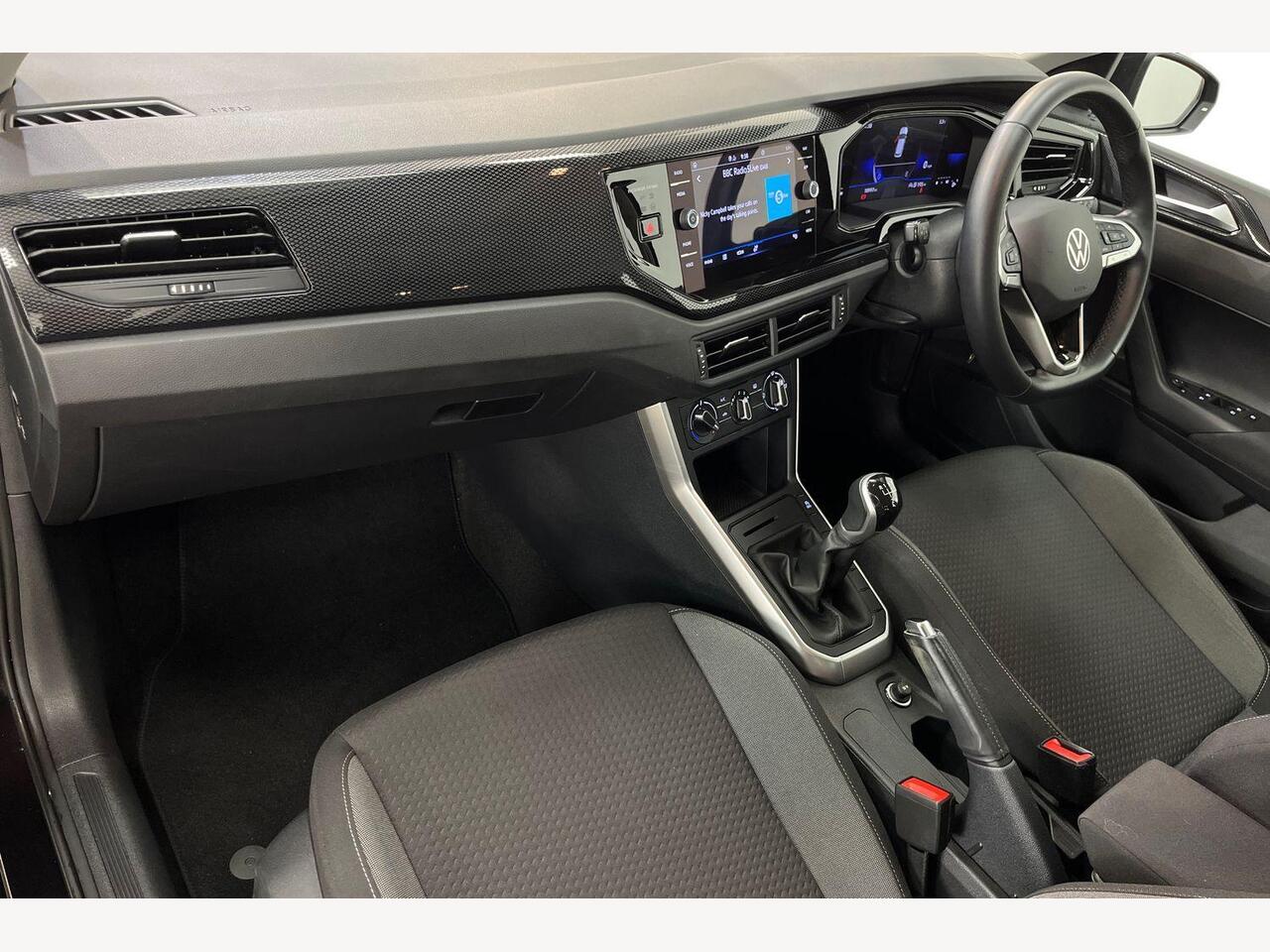 Used Volkswagen Polo 2024 for sale - 78070821: Photo 2