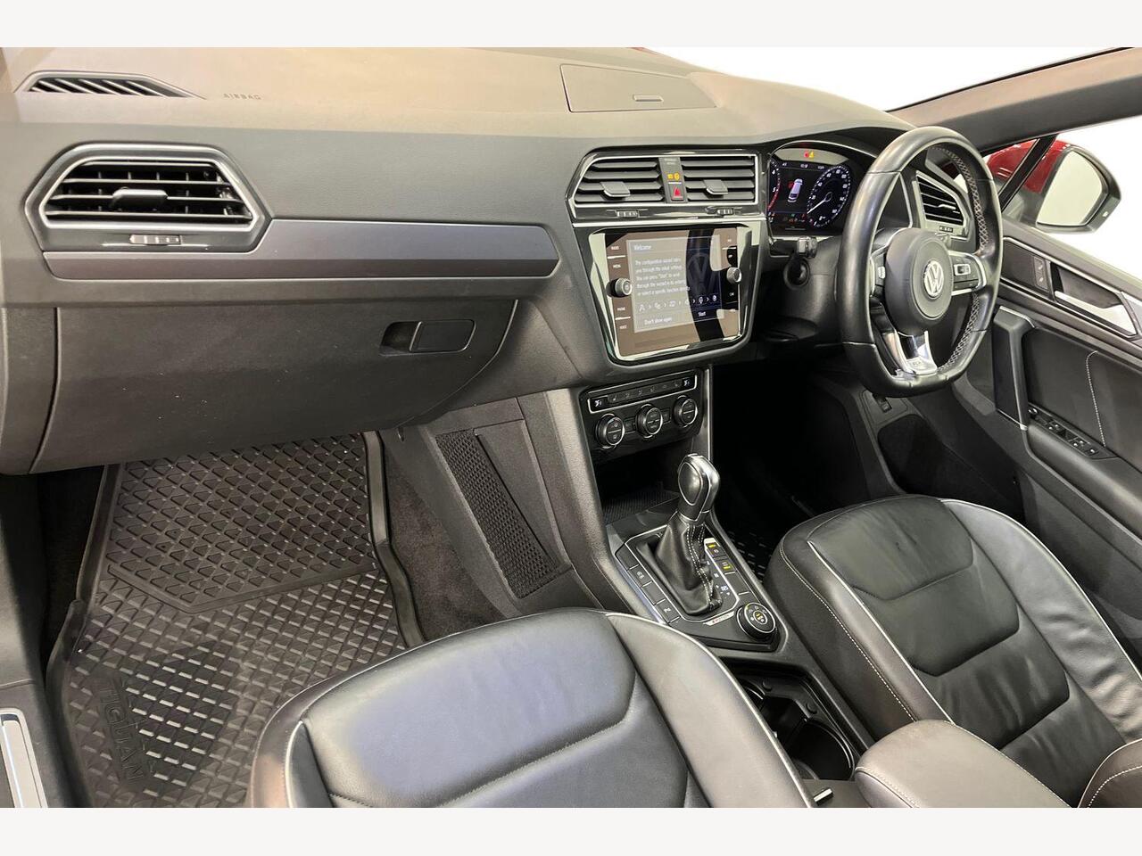 Used Volkswagen Tiguan 2018 for sale - 76673646: Photo 2