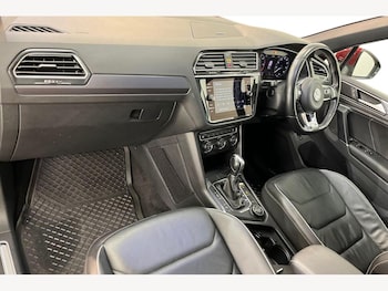 Used Volkswagen Tiguan 2018 for sale - 76673646: Photo