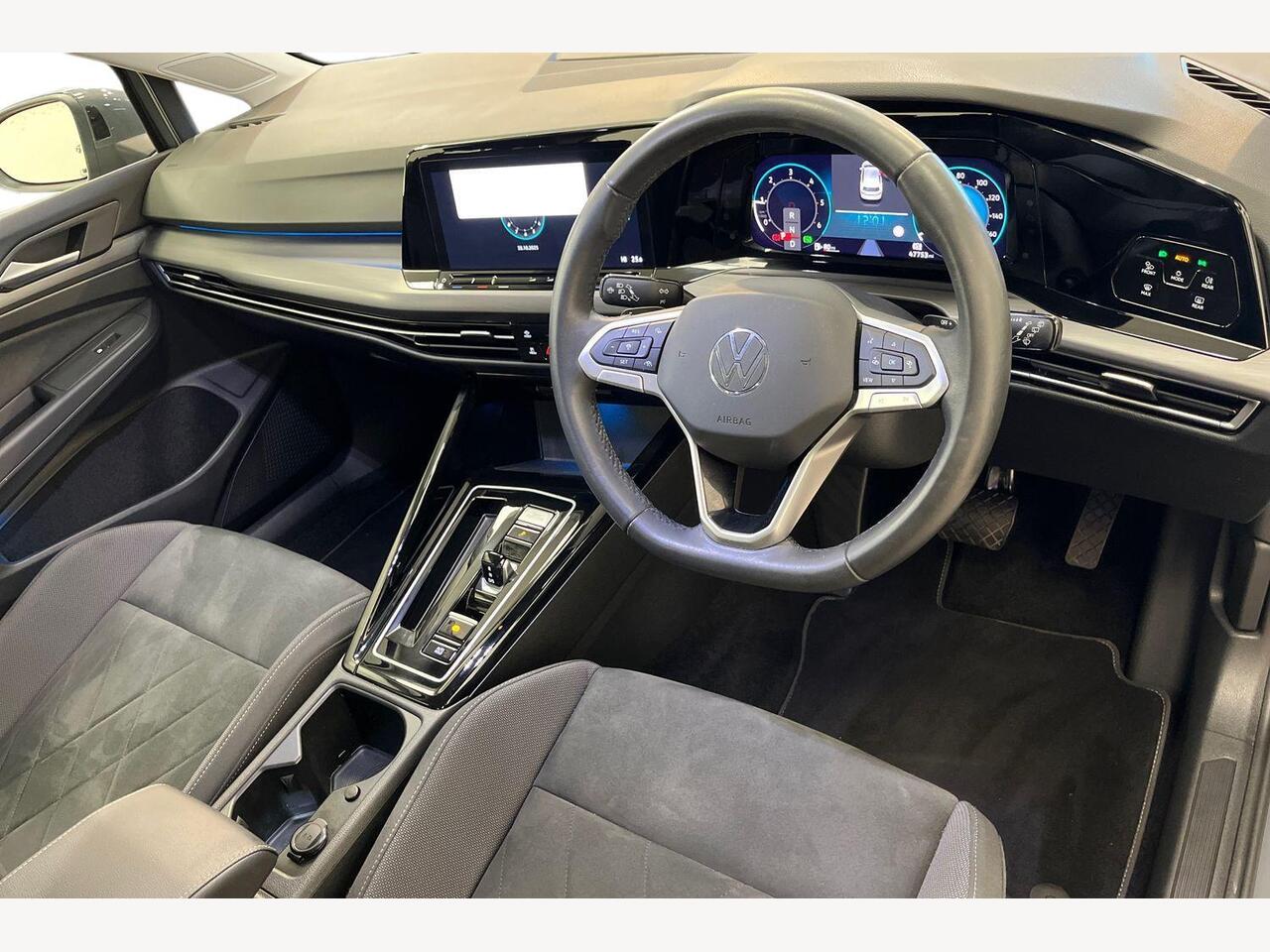 Used Volkswagen Golf 2023 for sale - 76676330: Photo 8