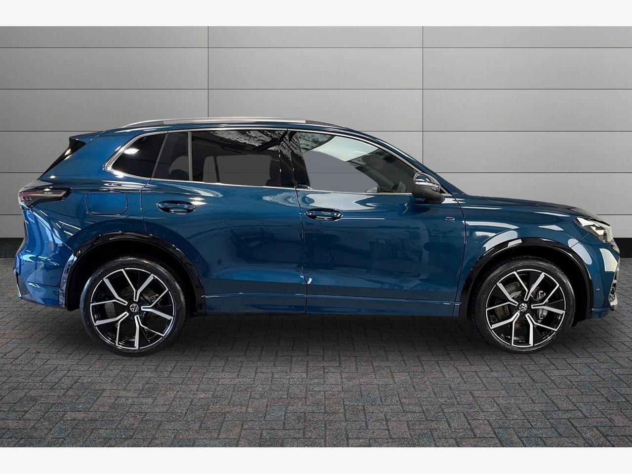 Used Volkswagen Tiguan 2025 for sale - 76679430: Photo 5