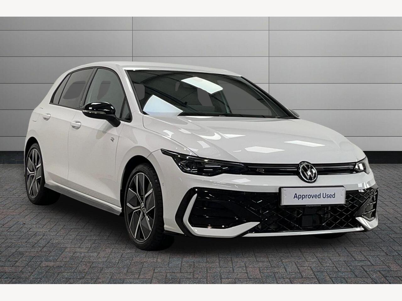 Used Volkswagen Golf 2025 for sale - 76680453: Photo 1