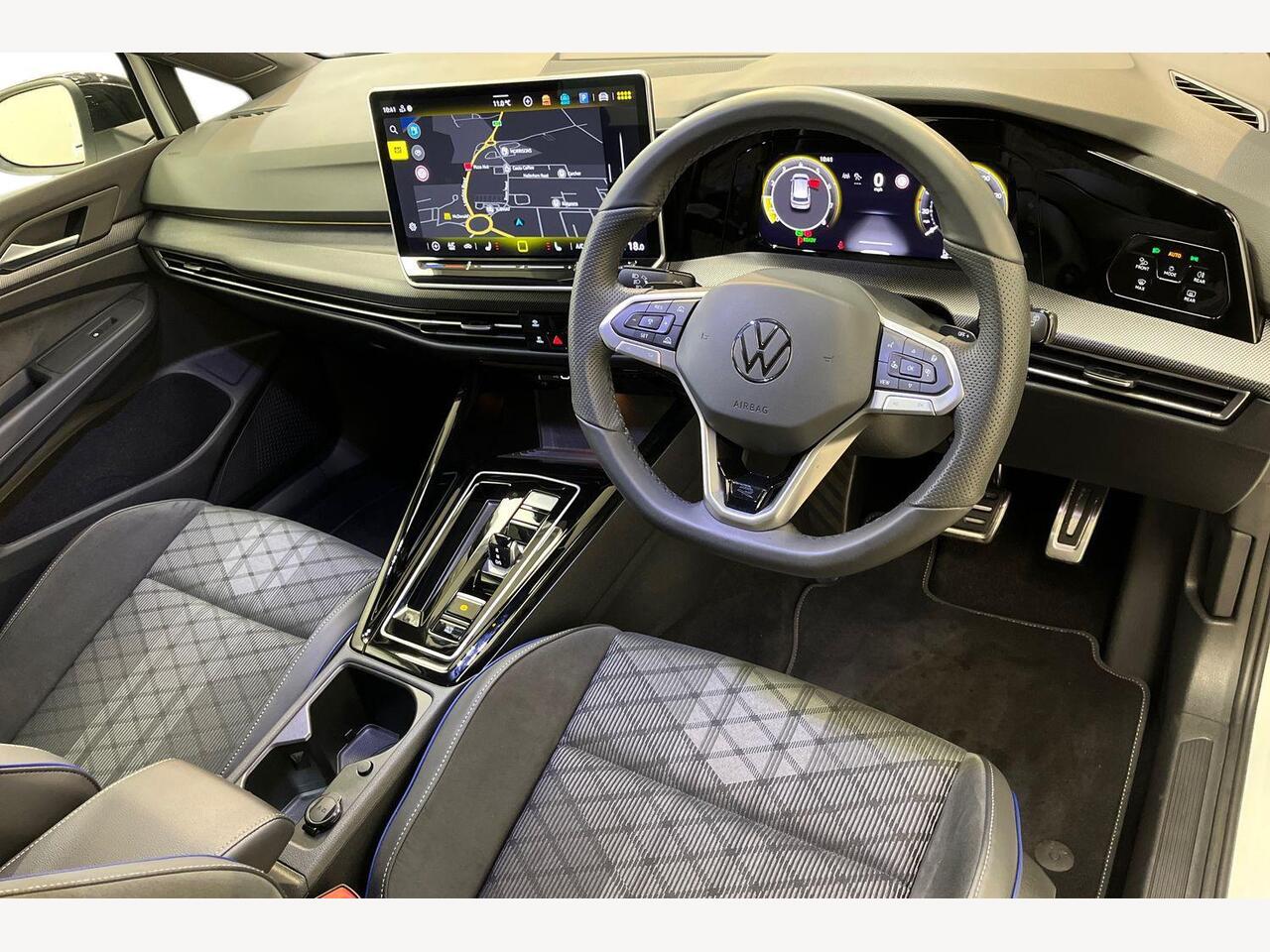 Used Volkswagen Golf 2025 for sale - 76680453: Photo 8