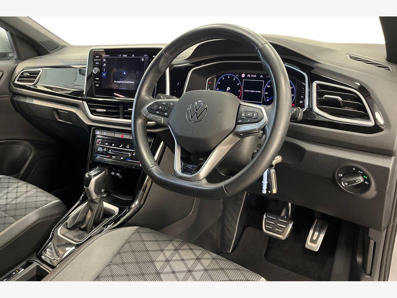 Used Volkswagen T-Roc 2024 for sale - 78005488: Photo 8