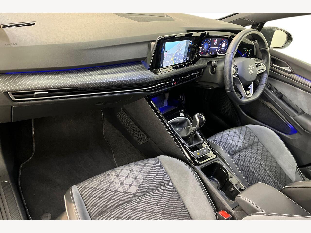 Used Volkswagen Golf 2023 for sale - 76676023: Photo 2