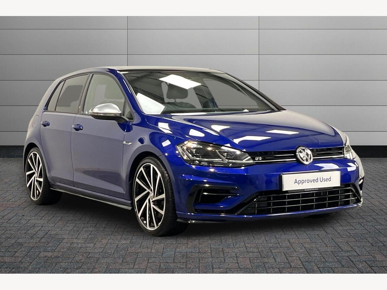 Used Volkswagen Golf 2019 for sale - 76673661: Photo 1
