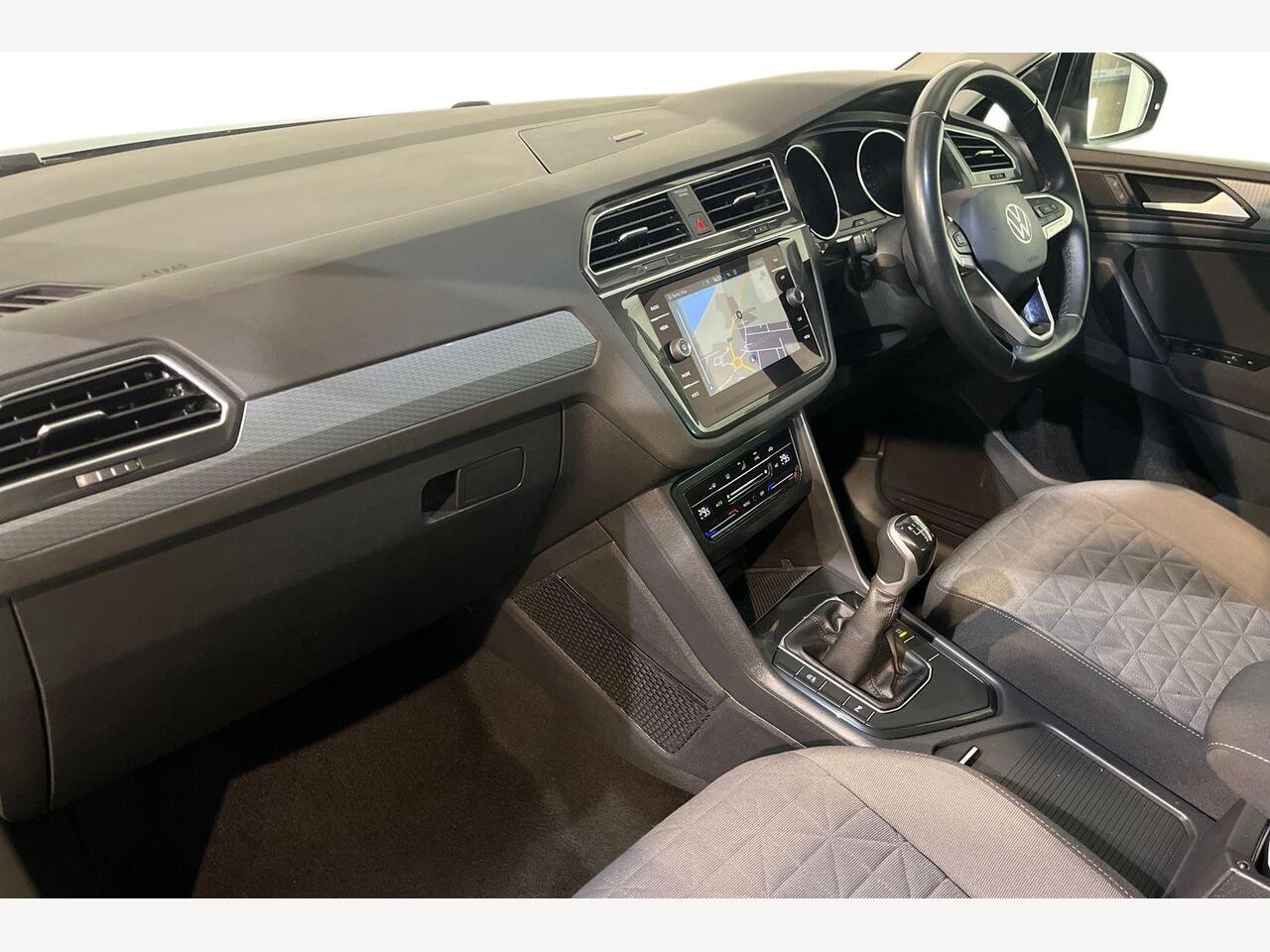 Used Volkswagen Tiguan 2022 for sale - 77145567: Photo 2